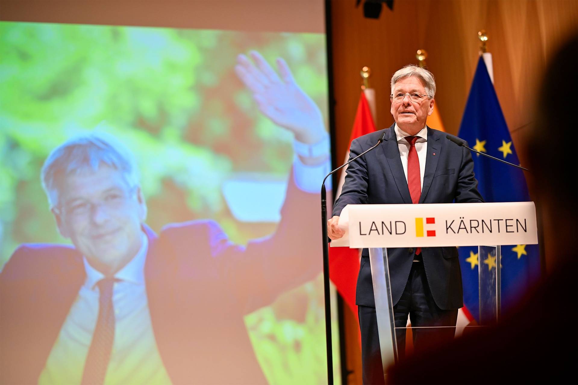 &bdquo;Sag beim Abschied leise servus&ldquo;.