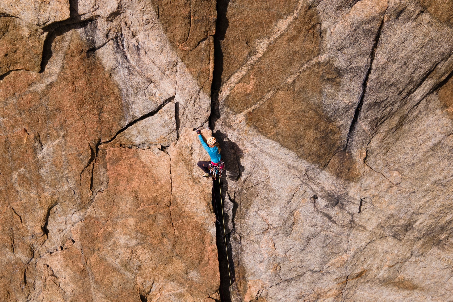 Die Kletter-Erstbesteigung. Foto: Ramona Waldner