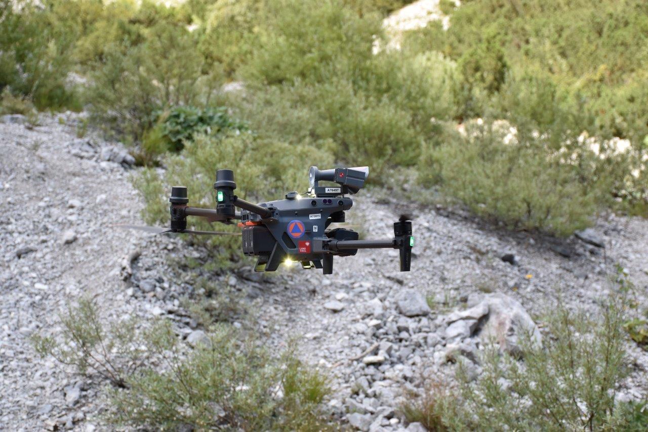 Die drei Drohnen der LWZ Tirol sind derzeit mehrmals pro Woche im Einsatz. Foto: Land Tirol/Brandhuber