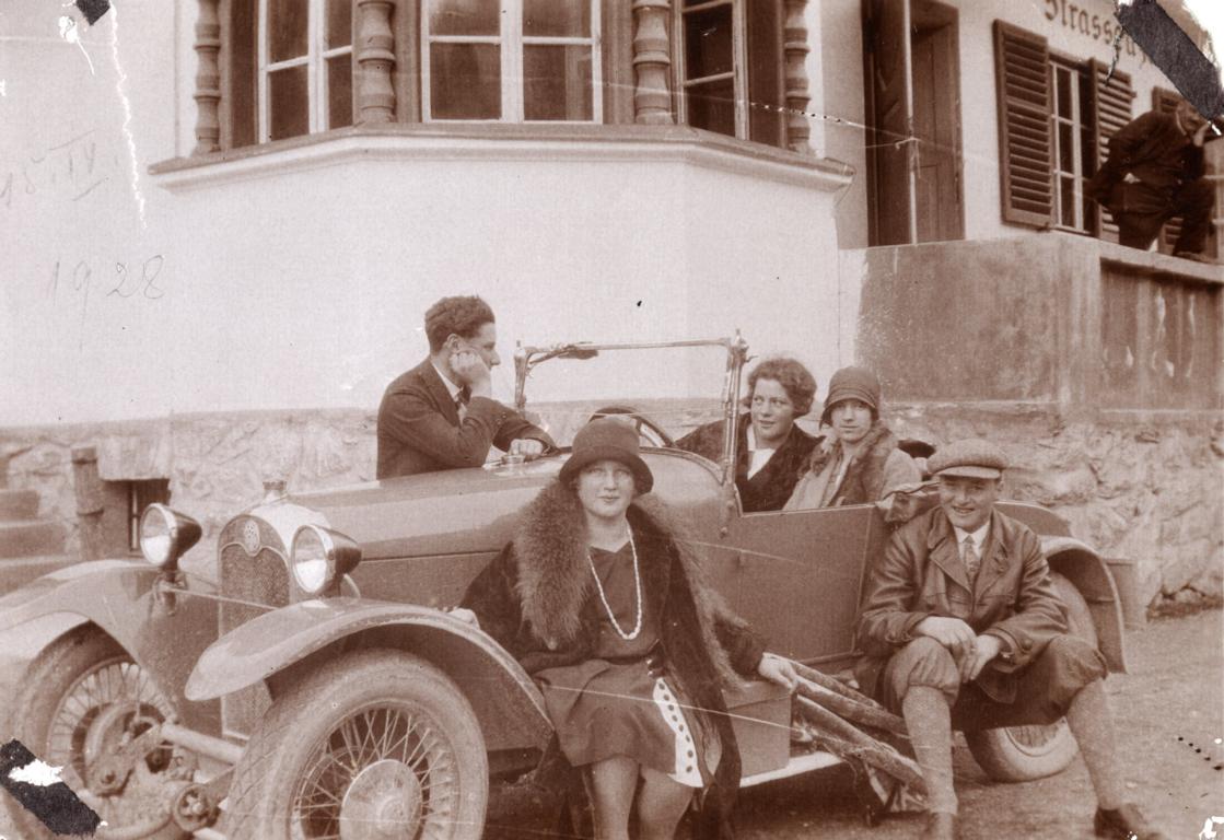 In der Sonderausstellung des TAP ist ua. auch dieses Foto von einem Geburtstagsausflug 1928 an die Grenze zu sehen, Foto: Sammlung Ulrike Parisi