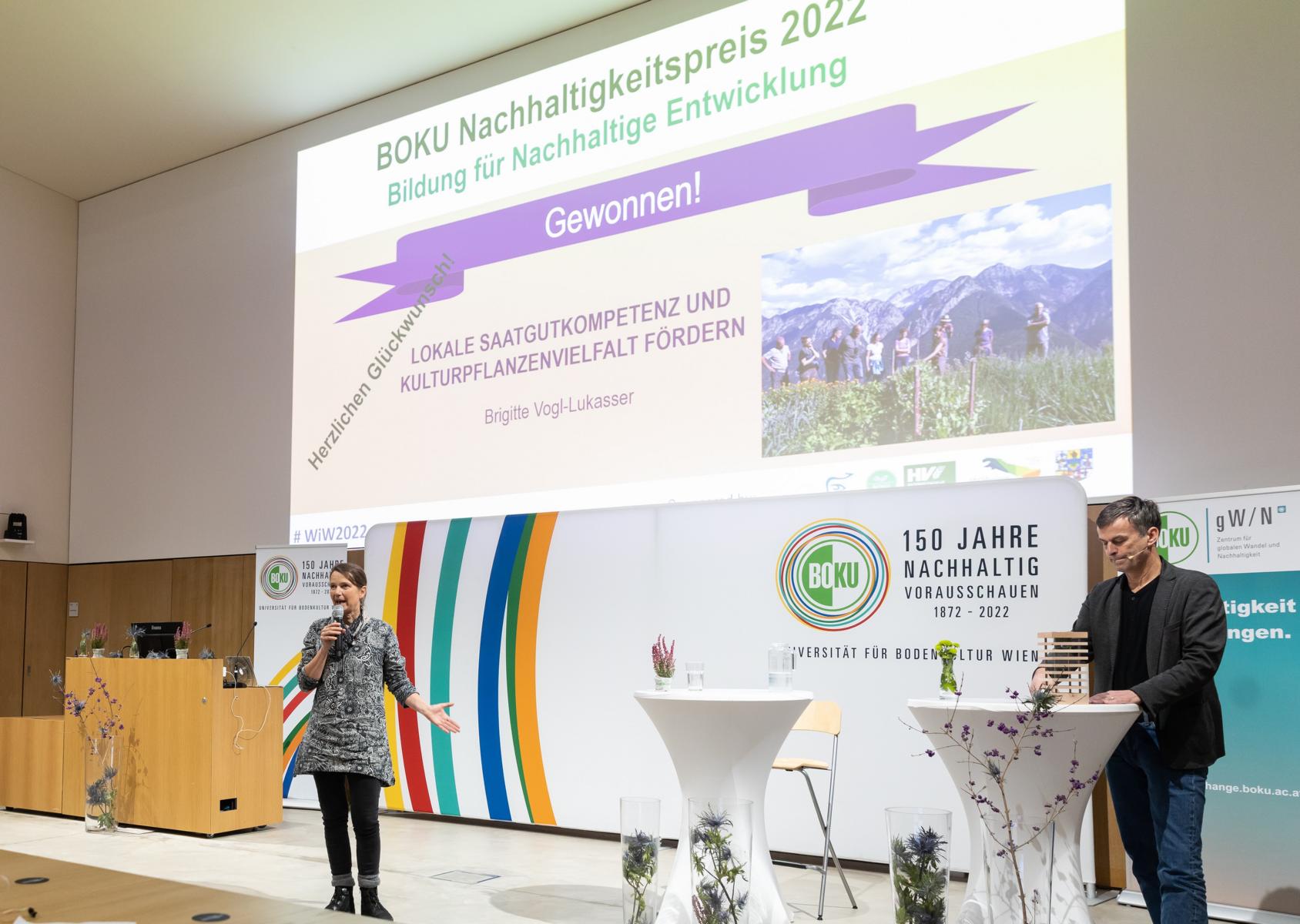 Die Asslinger Biologin Brigitte Vogl-Lukasser macht sich seit vielen Jahren f&uuml;r die Erhaltung der Biodiversit&auml;t stark, Foto: Gruber