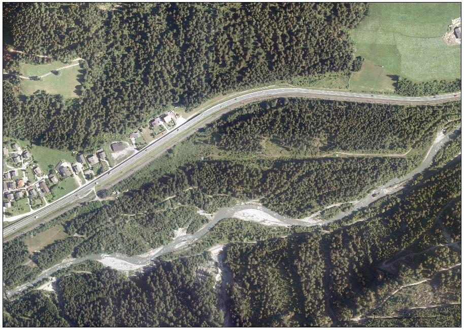 Ausschnitt TIRIS - zwischen B100 und Drau umfasst die vorgesehene Fl&auml;che f&uuml;r gewerbliche Nutzung 7,82 ha