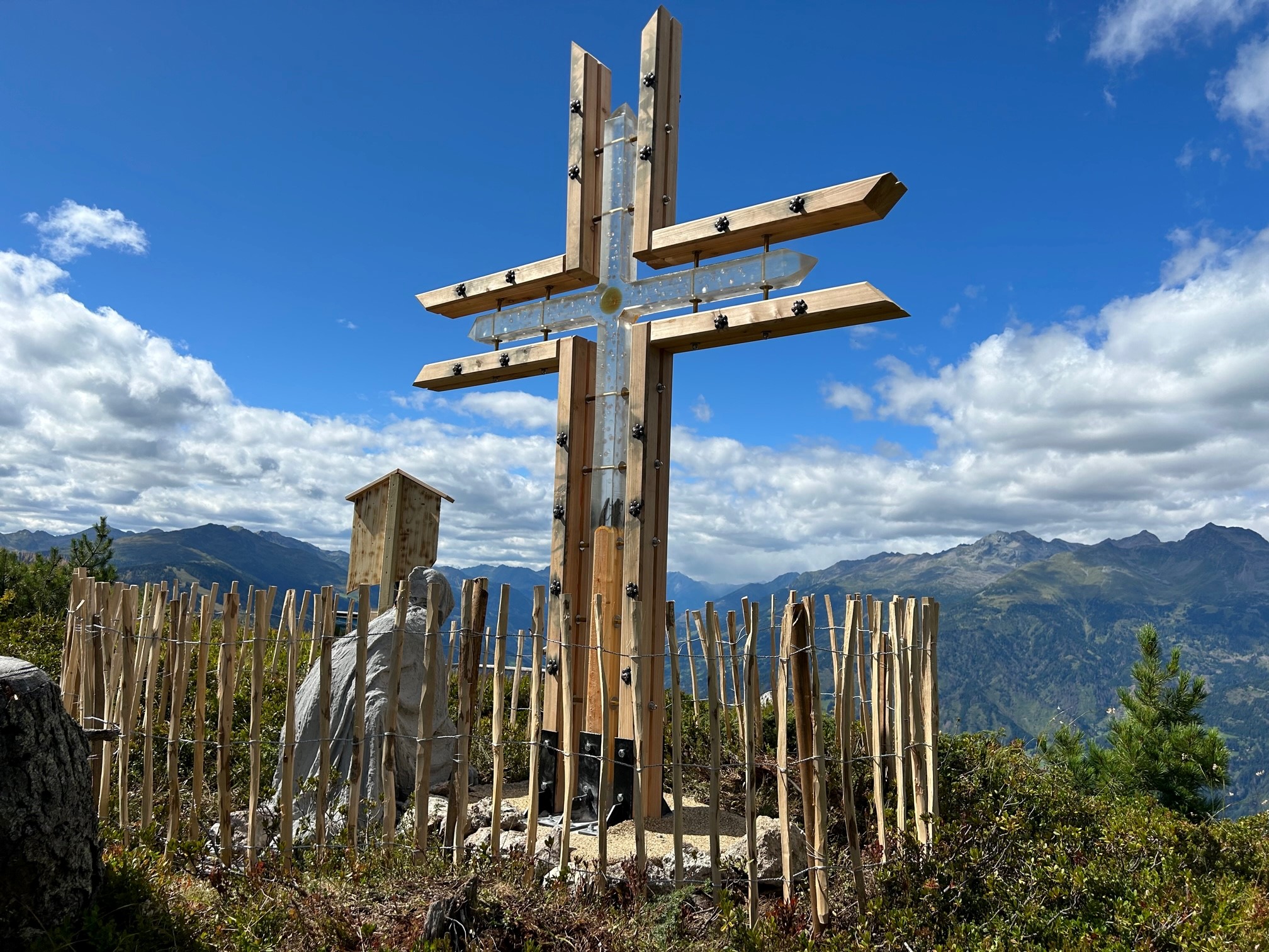 Gipfelkreuz f&uuml;r Rauchkofel2