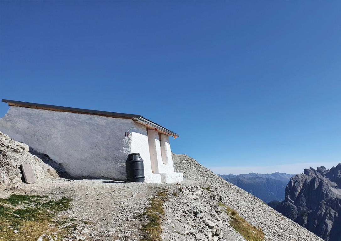 Linderh&uuml;tte, Wiederaufbau, Spitzkofel, Amlach in Osttirol, 2019 &ndash; 2021 (Architektur: Plattform Architektur Osttirol), Foto: Paul Mandler