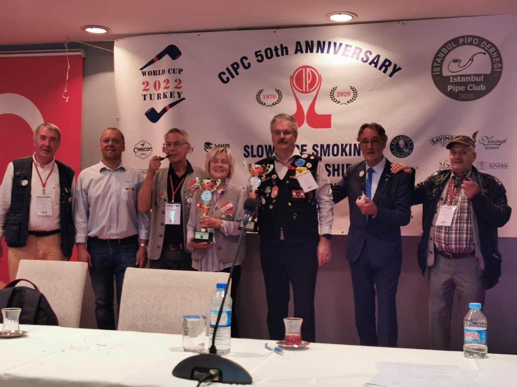 Bei der Siegerehrung. Foto: Lienzna Pfeifnracha