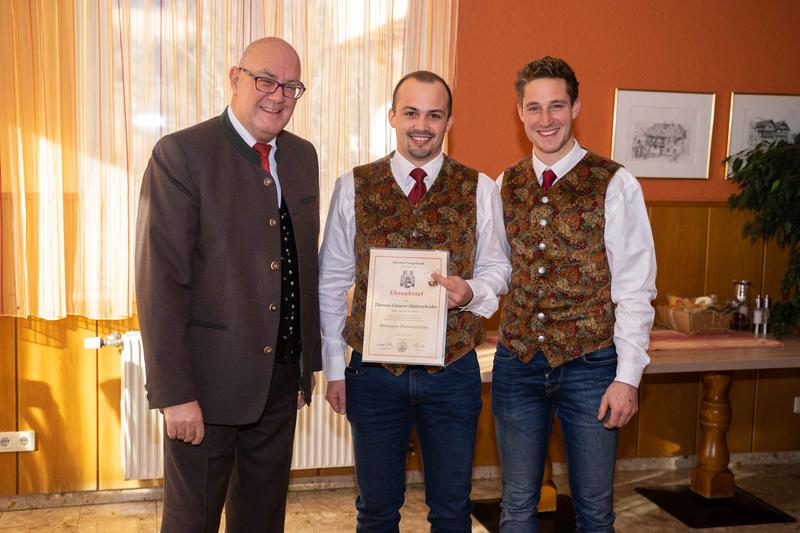 R&uuml;diger Graschitz, Thomas Glanzer-Unterscheider (Bronzene Ehrenzeichen f&uuml;r 10 Jahre), Obmann J&uuml;rgen Erlacher