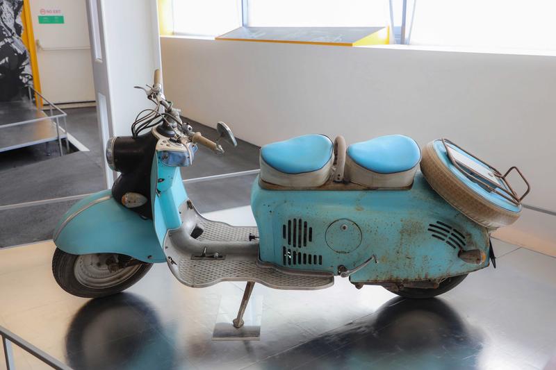 Auch durch die Motorradausstellung im 2. Stock des Besucherzentrums weht ein Hauch DDR-Nostalgie: Hier kann man ab sofort einige typische Modelle aus der DDR-Zeit bestaunen.