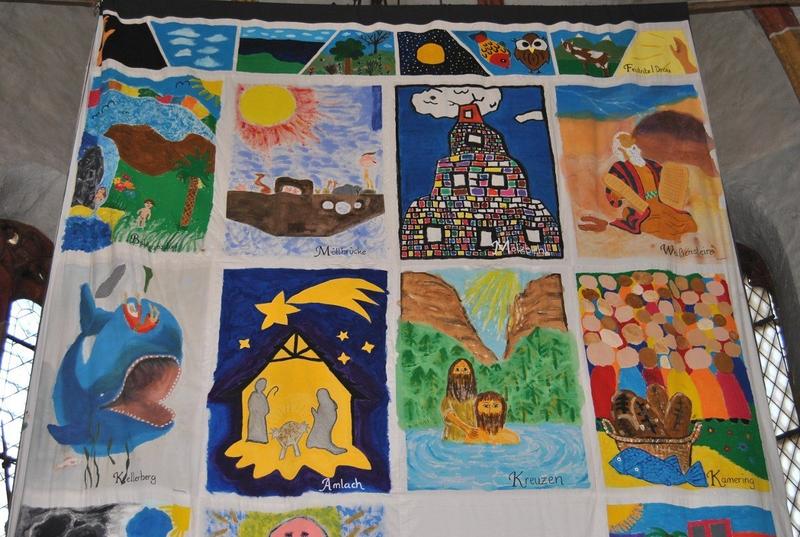 Das Spittaler Jugendfastentuch (2015) ist ein Dekanatsfastentuch und wandert in der Fastenzeit von Pfarre zu Pfarre. Es wurde 2015 von Jugendlichen aus allen Pfarren des Dekanats (Spittal?) unter der Leitung von Regionaljugendleiterin Lisa Oberberger gest