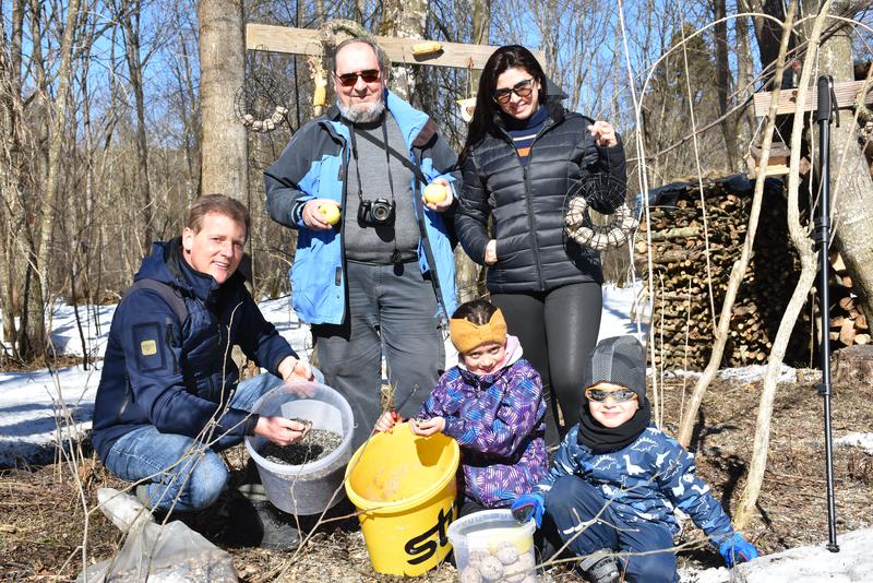 V. l.: Engelbert Hosner, Klaus Wolligger, Kiara, Kelly und Felix Hosner.