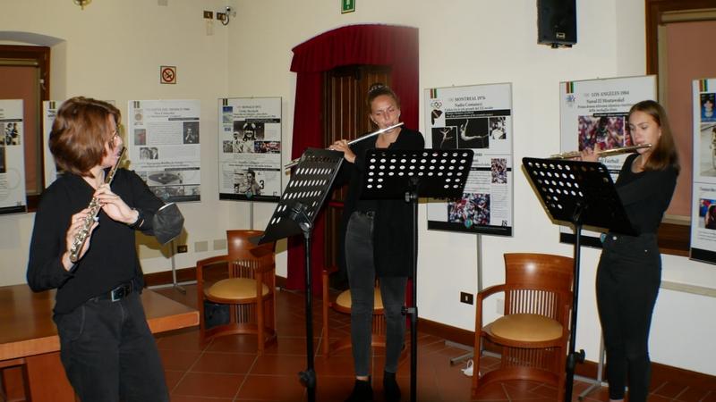 Den musikalischen Beitrag zum Festakt wurde vom jungen Frauen-Querfl&ouml;tentrio der MS Hermagor mit barocken Weisen geleistet.