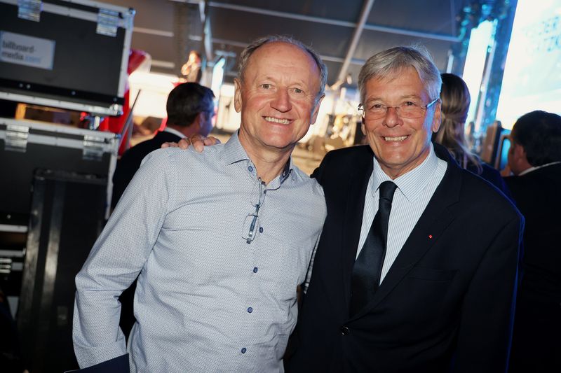 8. Tag der Einsatzkr&auml;fte in Millstatt. Am Bild: LH Peter Kaiser mit Musiklegende Huby Mayer. Foto: LPD K&auml;rnten/Wajand