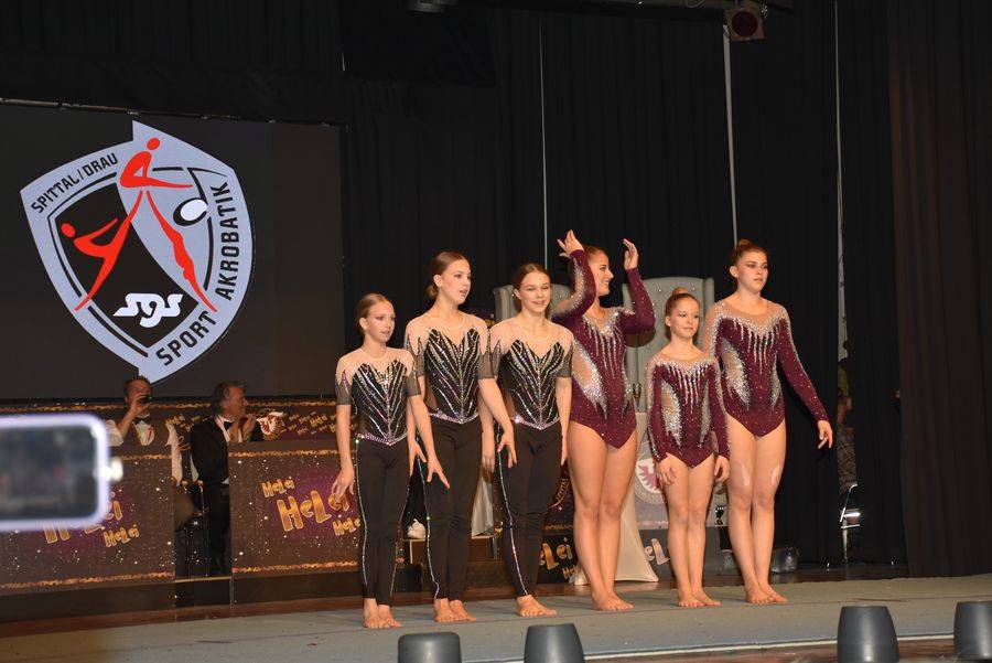 Nat&uuml;rlich gaben die M&auml;dels der Sektion Sportakrobatik des SGS Spittal auch eine Zugabe.