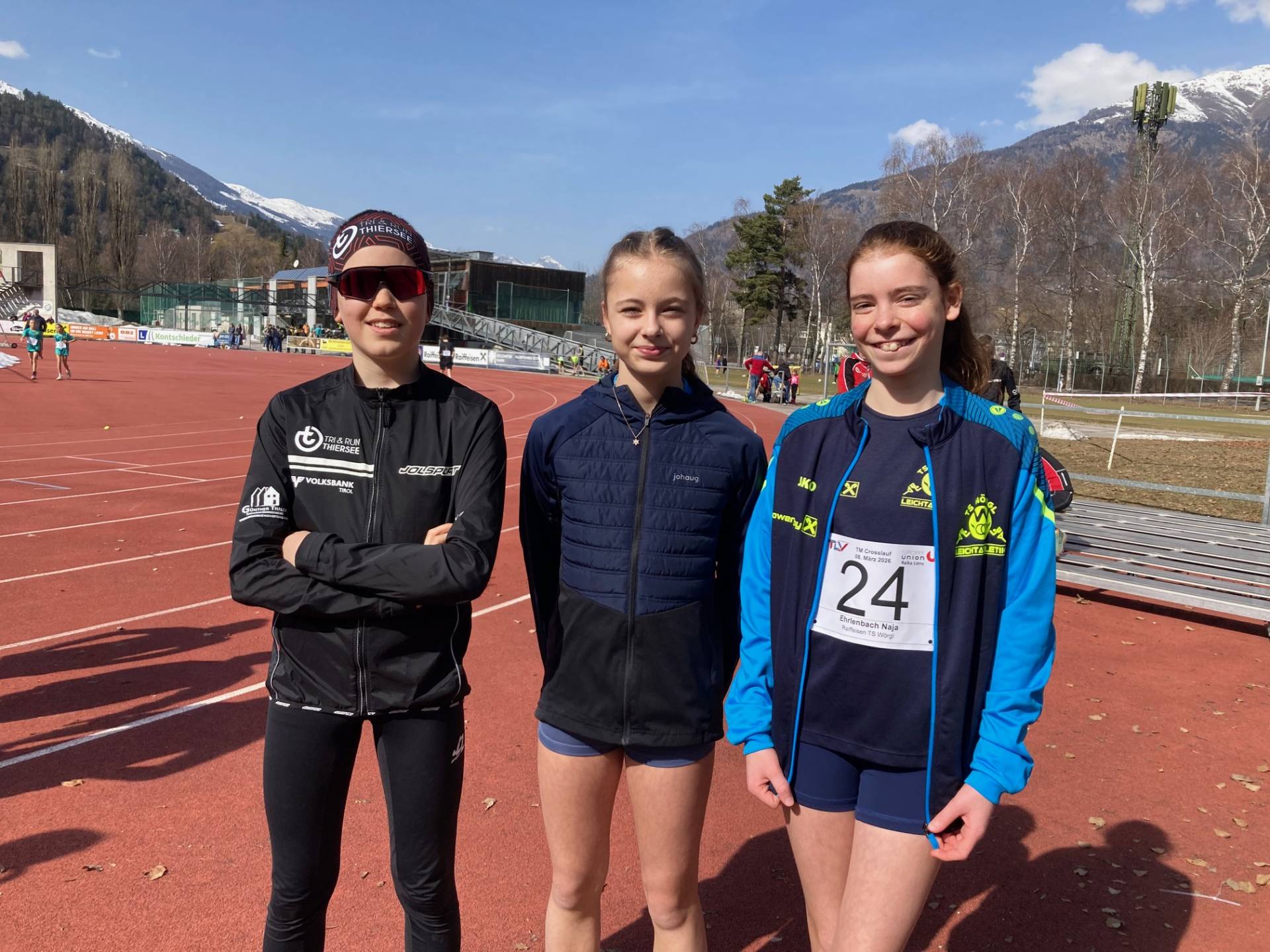 Noah (Tri&Run Thiersee), Johanna und Naja (beide TS W&ouml;rgl) vor dem Start. Foto: Stangl