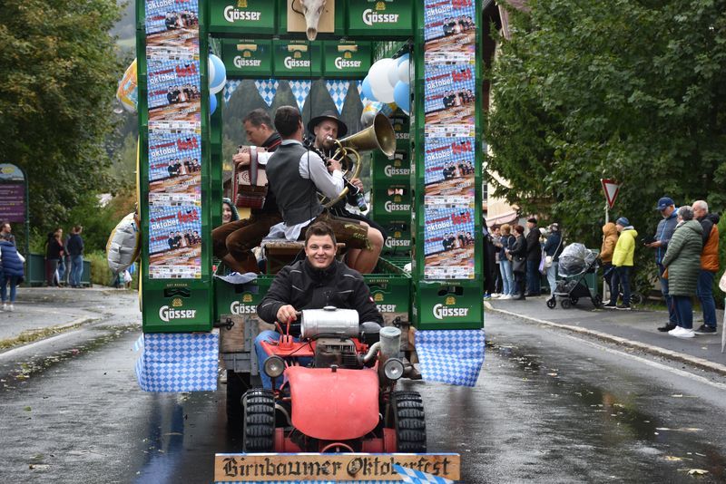 Von dem bisschen Regen lie&szlig;en sich die Gailtaler nicht abschrecken.