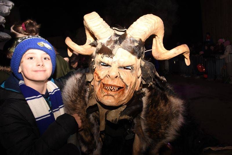 Gar keine Angst zeigte dieser junge Mann. Foto: HAAN
