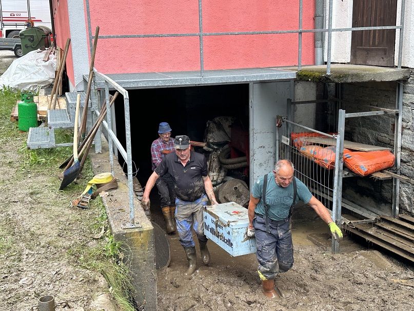 170 Feuerwehrleute waren in der Innerkrems im Einsatz.