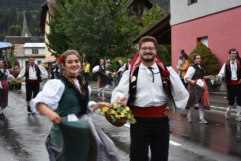 Auch wieder mit dabei die Tanzgruppe aus Italien.