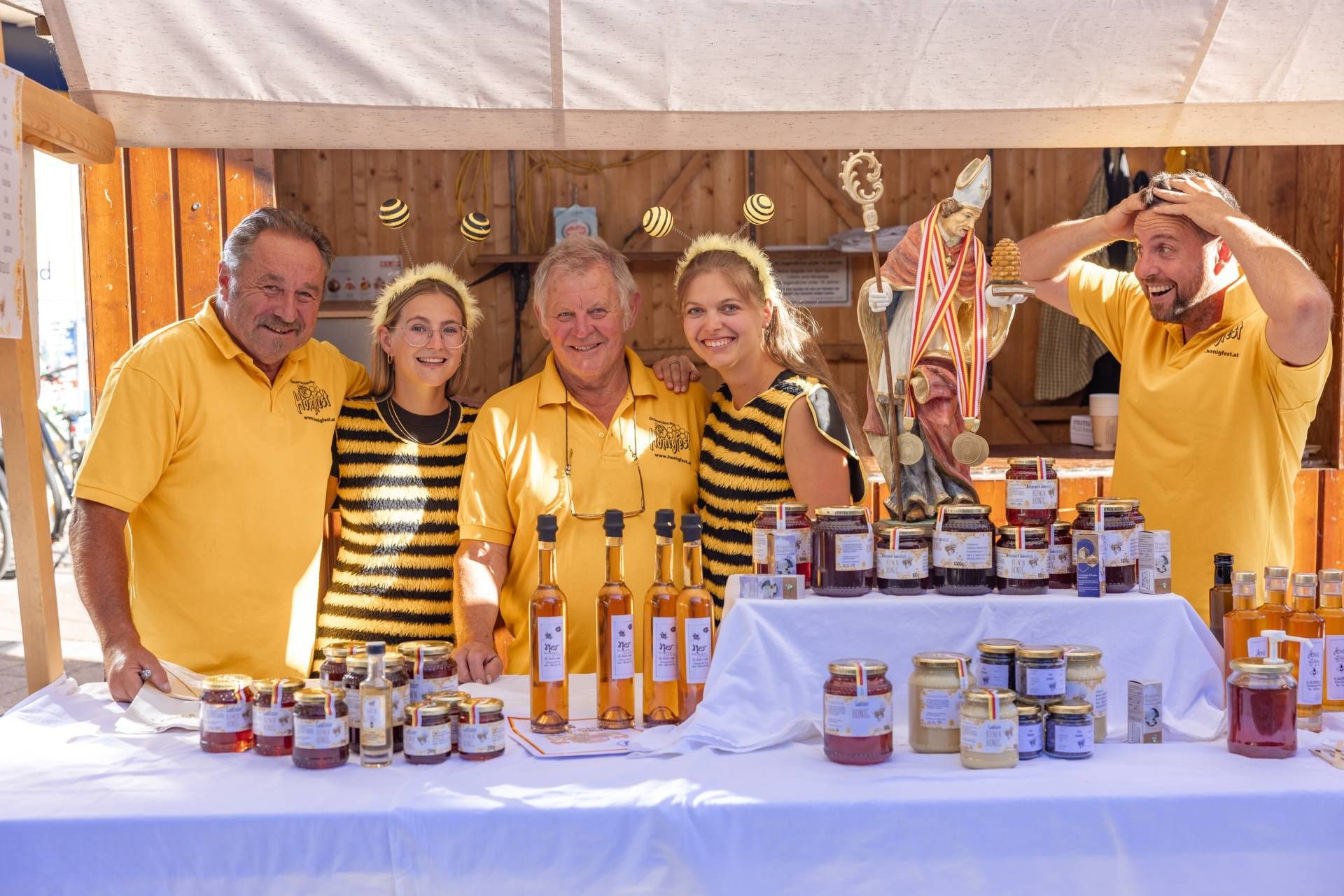 Imker und &bdquo;Bienchen&ldquo; laden zum 21. Honigfest nach Hermagor. Foto: BZV Hermagor/Hans Jost