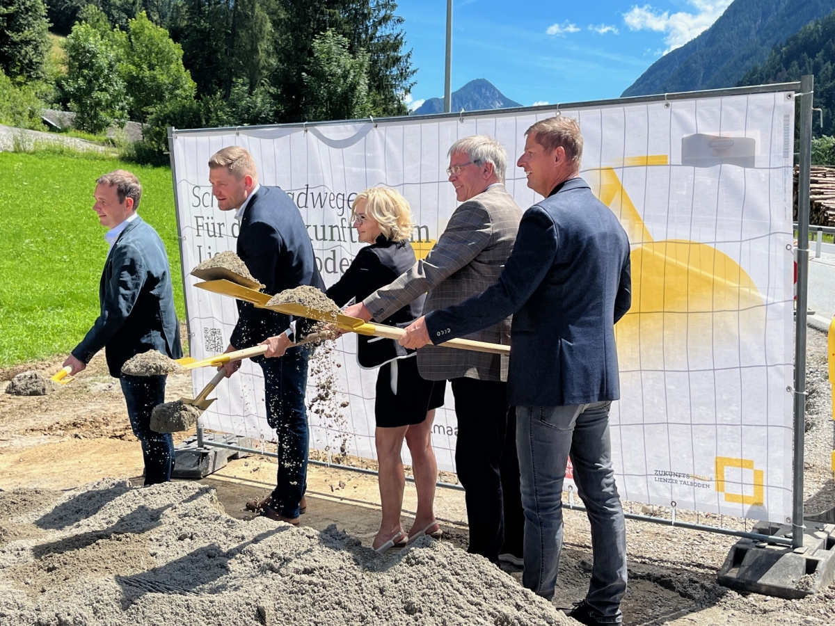 Spatenstich f&uuml;r Alltagsradwege im Lienzer Talboden