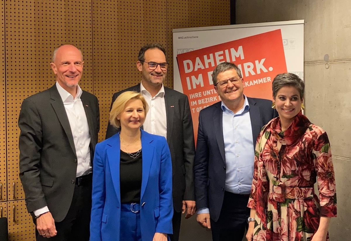 Neujahrsempfang: Wirtschaft hofft auf Stabilit&auml;t 