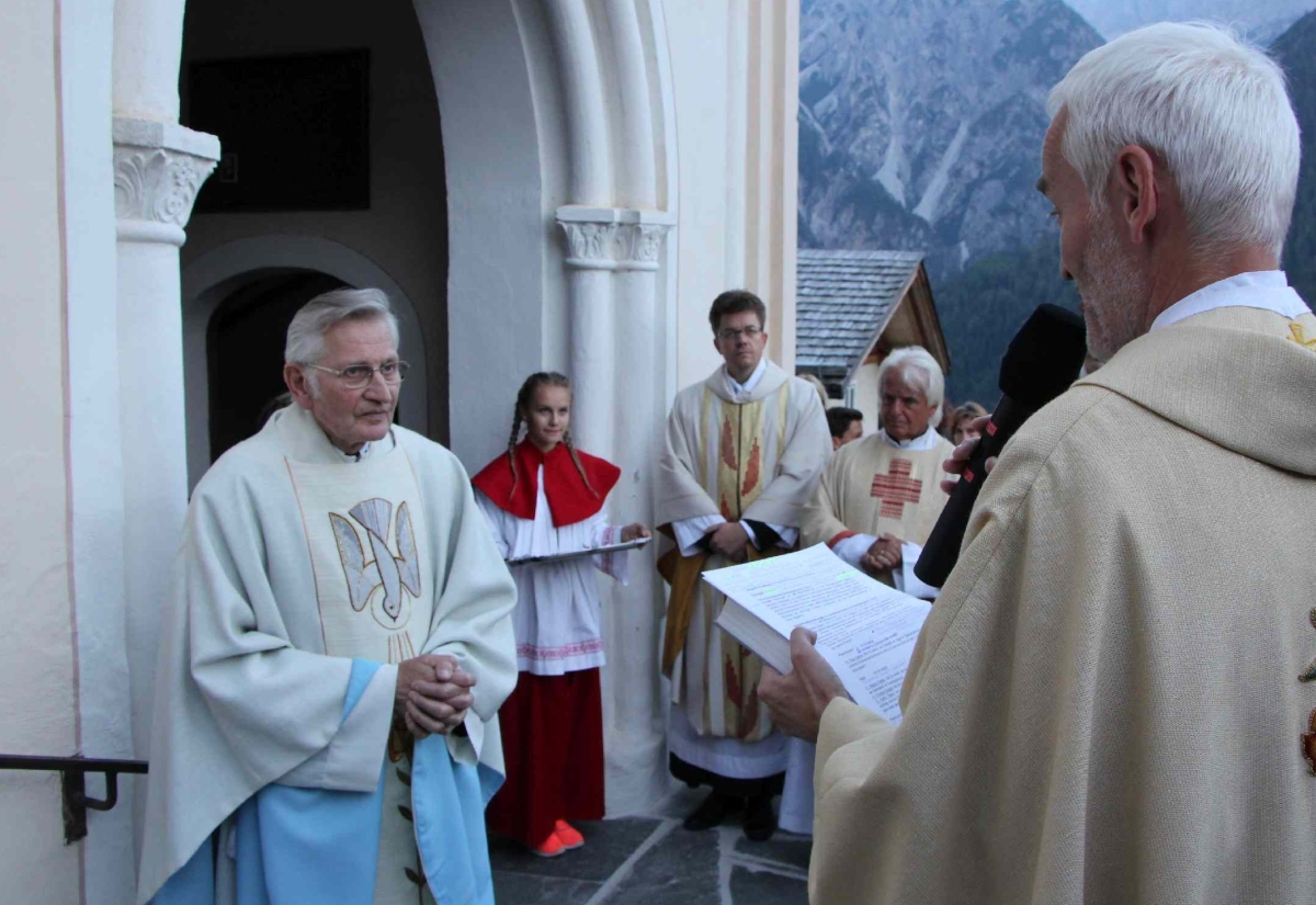 Trauer um Pfarrer Andreas Huber im Seelsorgeraum Assling