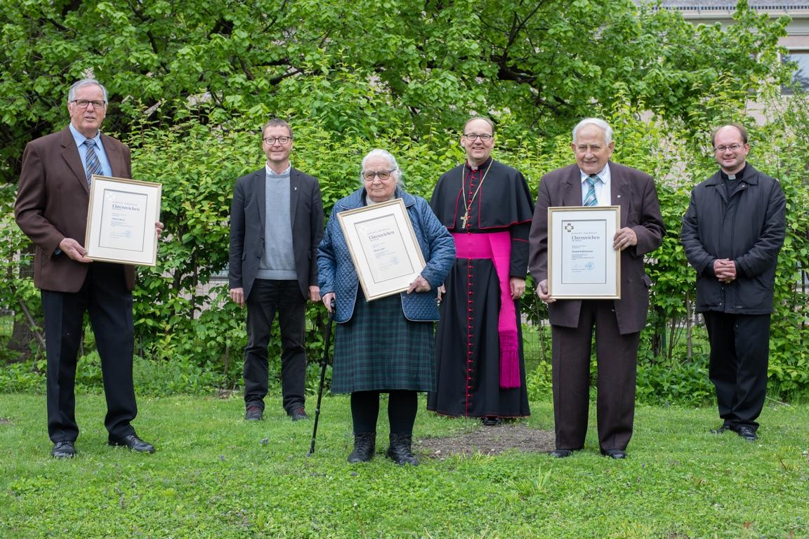 Ehrenzeichen der Di&ouml;zese f&uuml;r 16 OsttirolerInnen
