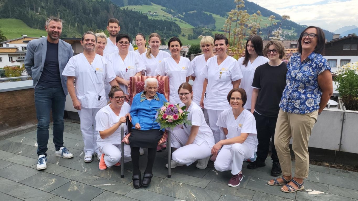 Geb&uuml;rtige Oberk&auml;rntnerin feiert 103. Geburtstag in Sillian