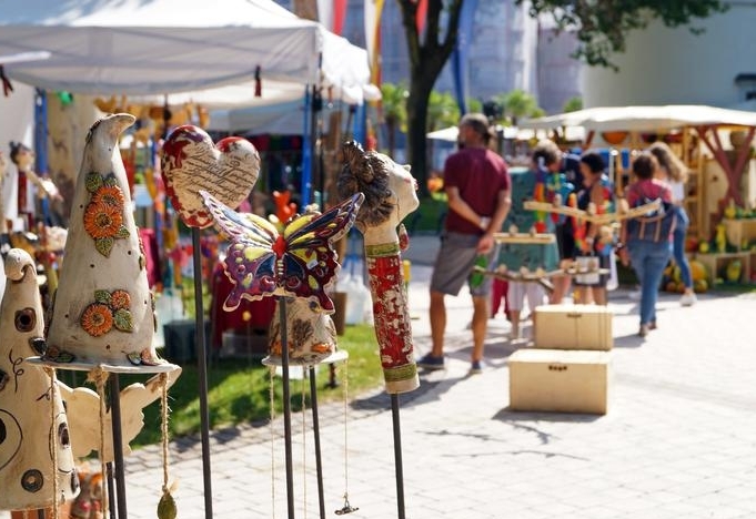 T&ouml;pfermarkt in Spittal
