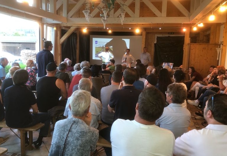 Diskussionsrunde &uuml;ber B100-Ausbau