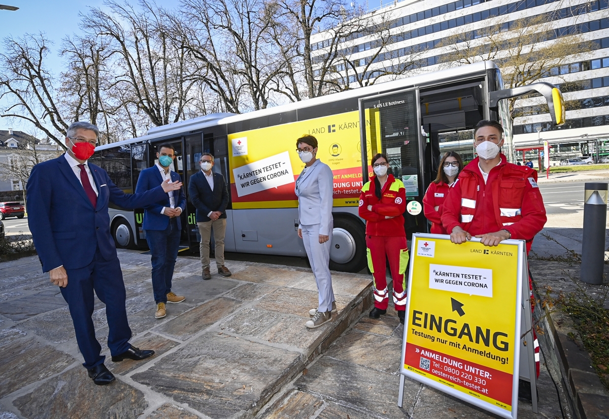 Testbusse gehen an den Start