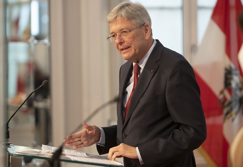 Ab Freitag wieder mehr Masken-tragen