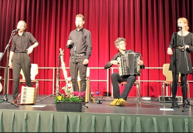 Klakradl &ndash; Musik von Welt zu Gast in Rennweg