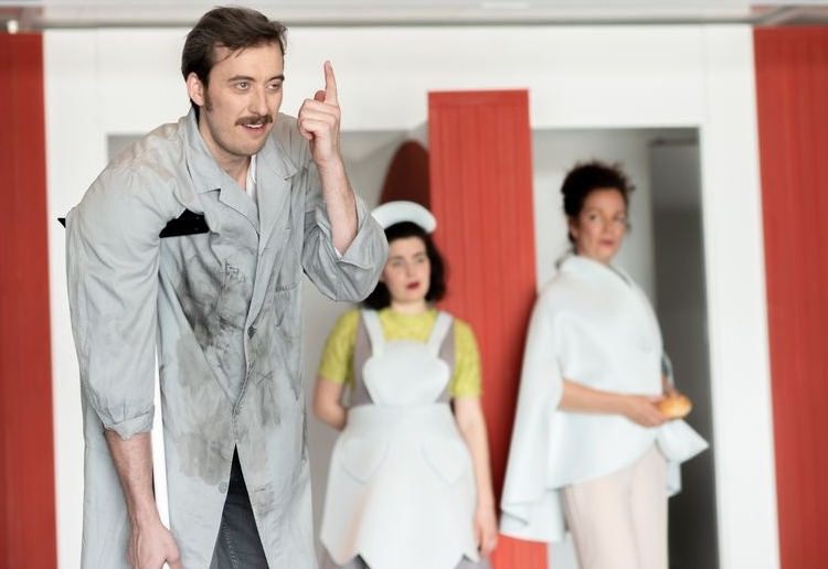 Theaterwagen geht wieder auf Tour