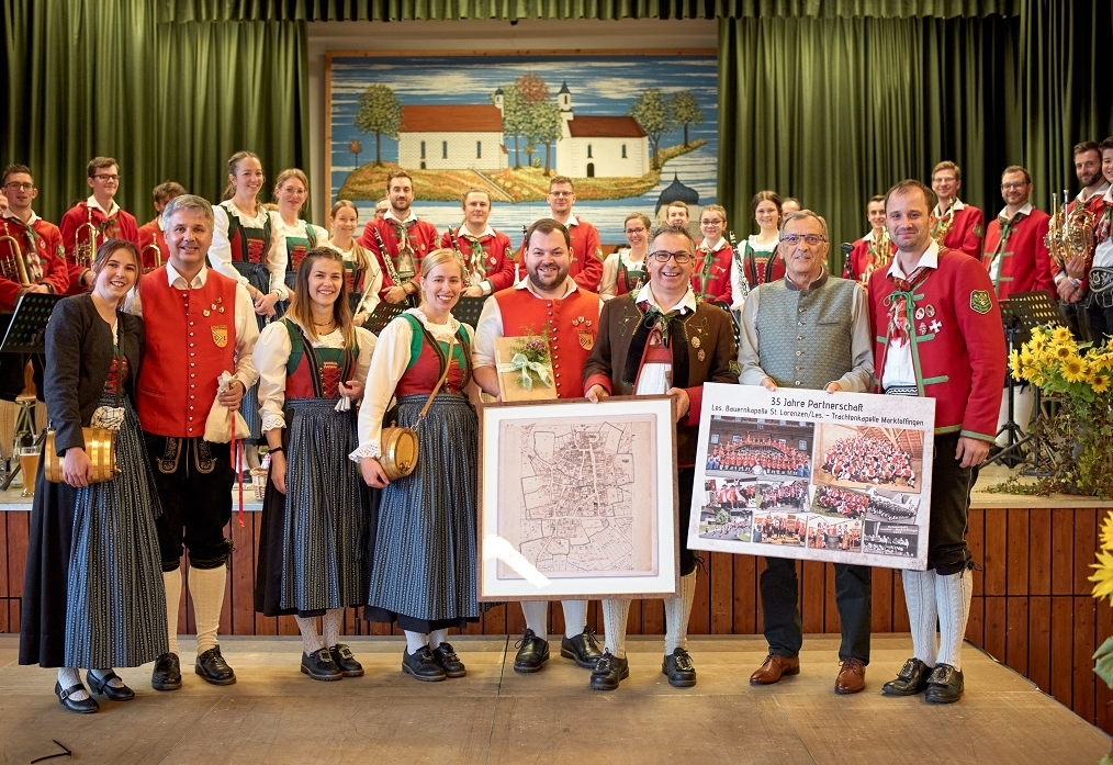 Lesachtaler Bauernkapelle auf musikalischer Mission