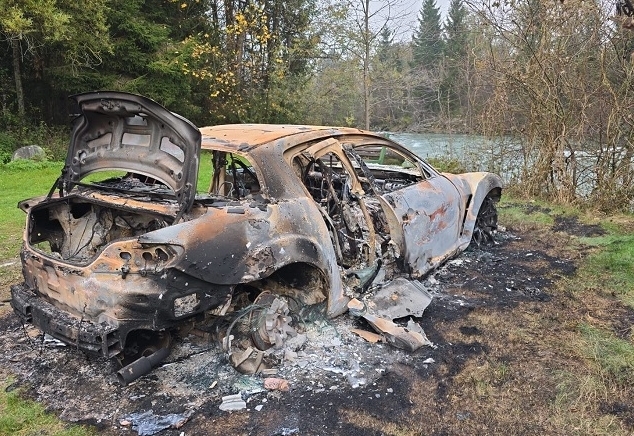 Auto des Ex angez&uuml;ndet