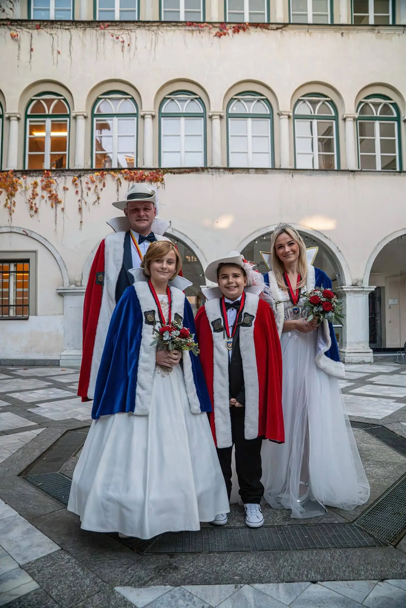 Die fünfte Jahreszeit regiert in Spittal. Das Motto des heurigen Faschingsumzugs entführt in die Welt des Films.