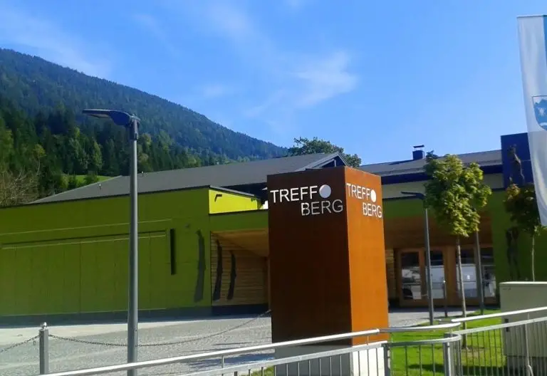 Kult-Talkshow macht Station in Berg im Drautal 