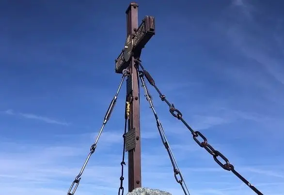 Großglockner- Gipfelkreuz offiziell unter Denkmalschutz