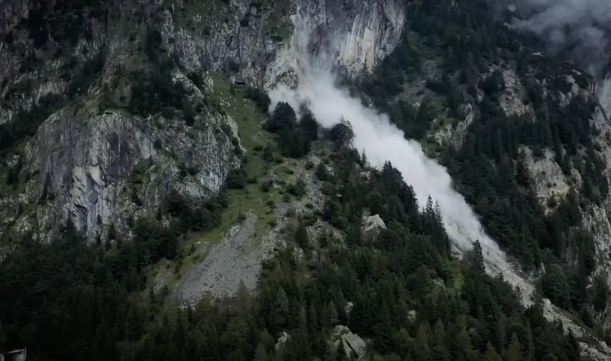 Video: Erste Sprengungen am Plöckenpass