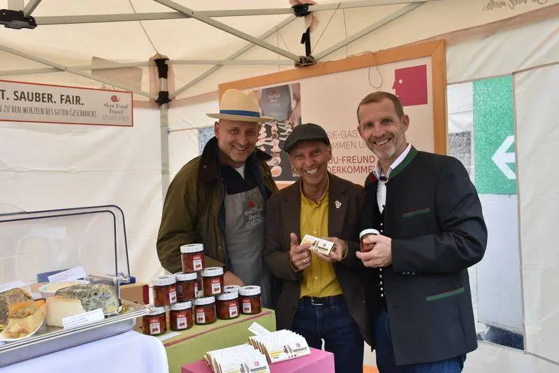 Edelgreisler Herwig Ertl , Eckart Mandler und NLW-Chef Roland Sint.