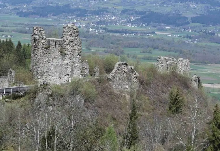 Ortenburg war größte Burg Kärntens