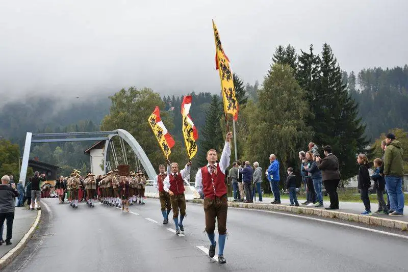 Die Klagenfurter Fahnenschwinger sind jedes Jahre dabei.