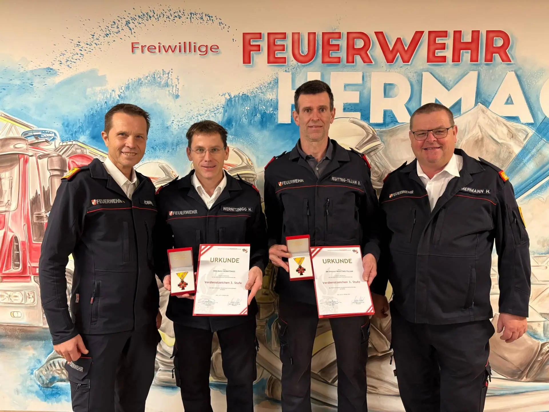 V. l: Rudolf Robin, Heinz Wernitznigg, Dietmar Regittnig-Tillian und BFK Herbert Zimmermann.