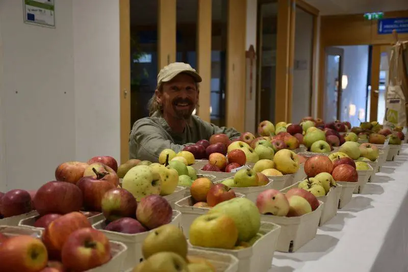 Leopold Feichter stellt die große Vielfalt im Gailtal unter Beweis.