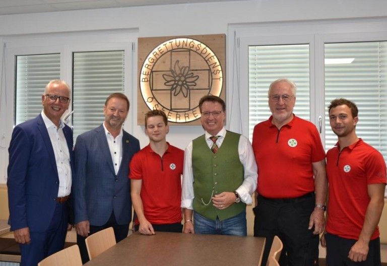 Steinfeld: Neues Einsatzzentrum f&uuml;r Feuerwehr und Bergrettung