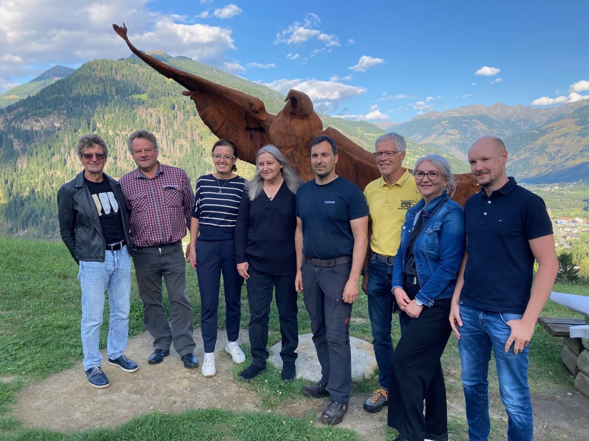 v.l: Hans-Peter Profunser, Bgm. Hans Thaler,   Vize-B&uuml;rgermeisterin Hildegard Schwaiger, Melitta Fitzer, Walter Klocker, Vize-Bgm. Josef Dullnig, Maria Fleissner, Daniel Pichler. Foto: Stangl