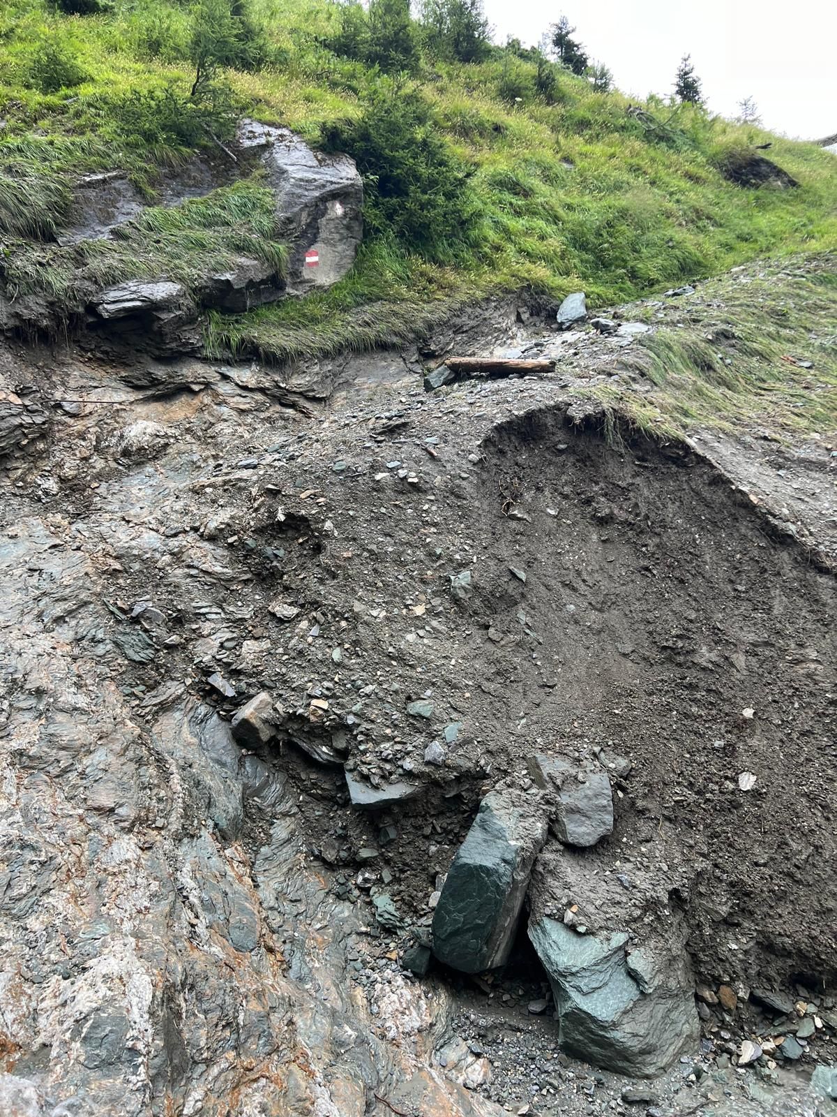 Durch Unwetter verursachte Wegesch&auml;den rund um Matrei im Sommer 2024. (Foto: Wegebautrupp Matrei)