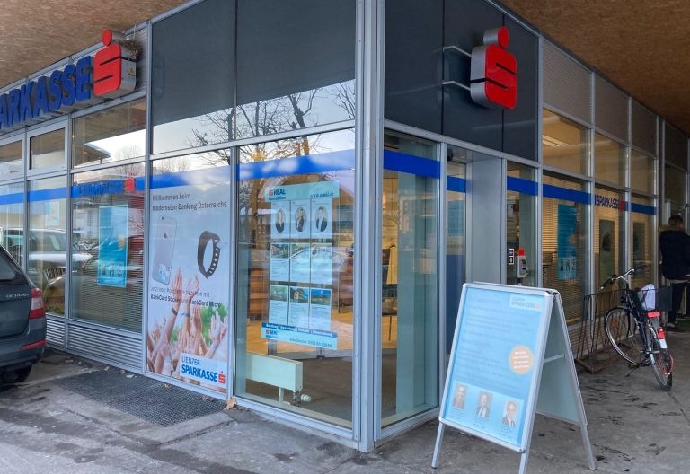 Lienzer Sparkasse schlie&szlig;t Filiale am Brixner Platz