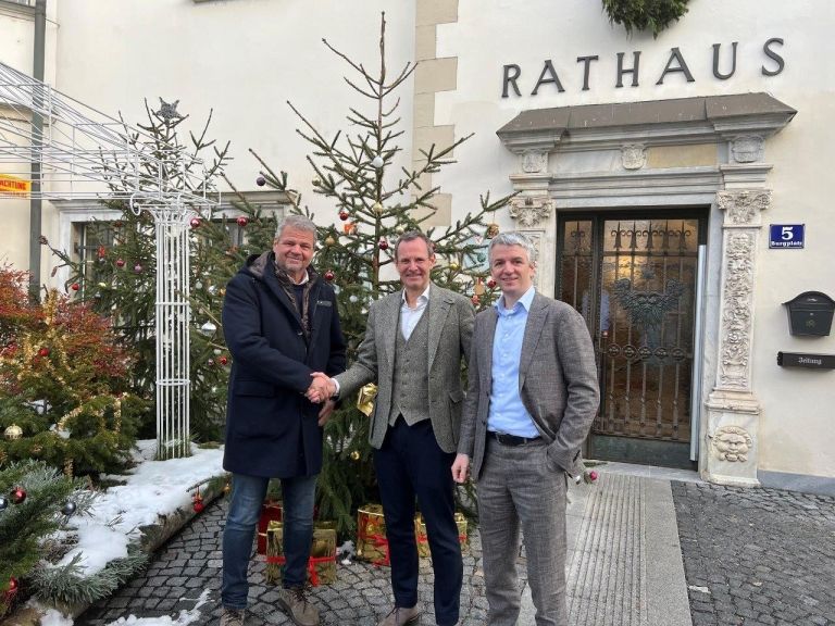 iDM baut neuen Standort in Spittal aus