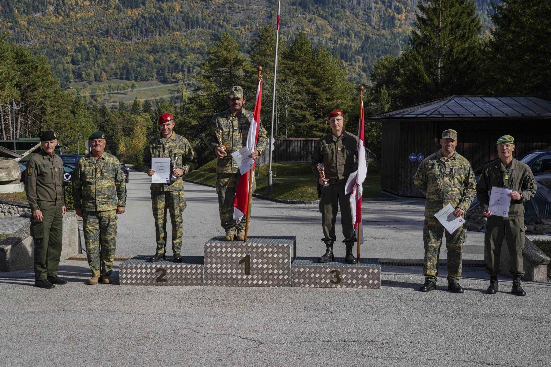 Die besten Sch&uuml;tzen im Bewerb Schie&szlig;en Sturmgewehr